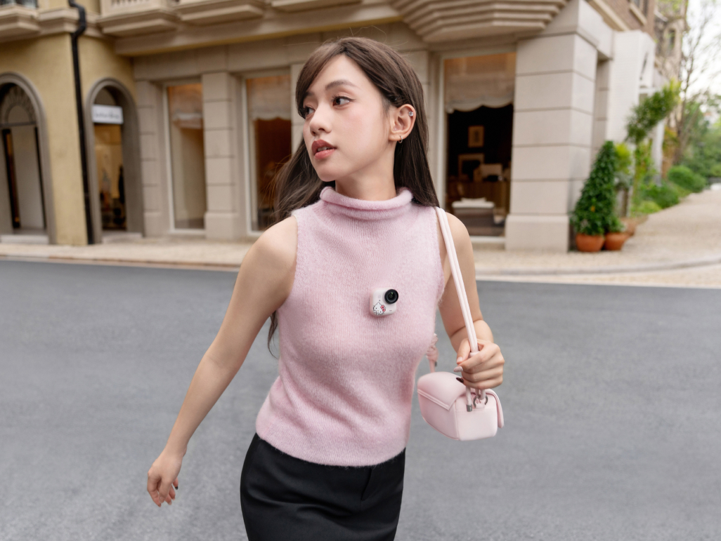 Insta360 GO Ultraを購入 - 新登場の4K対応コンパクトハンズフリーカメラ